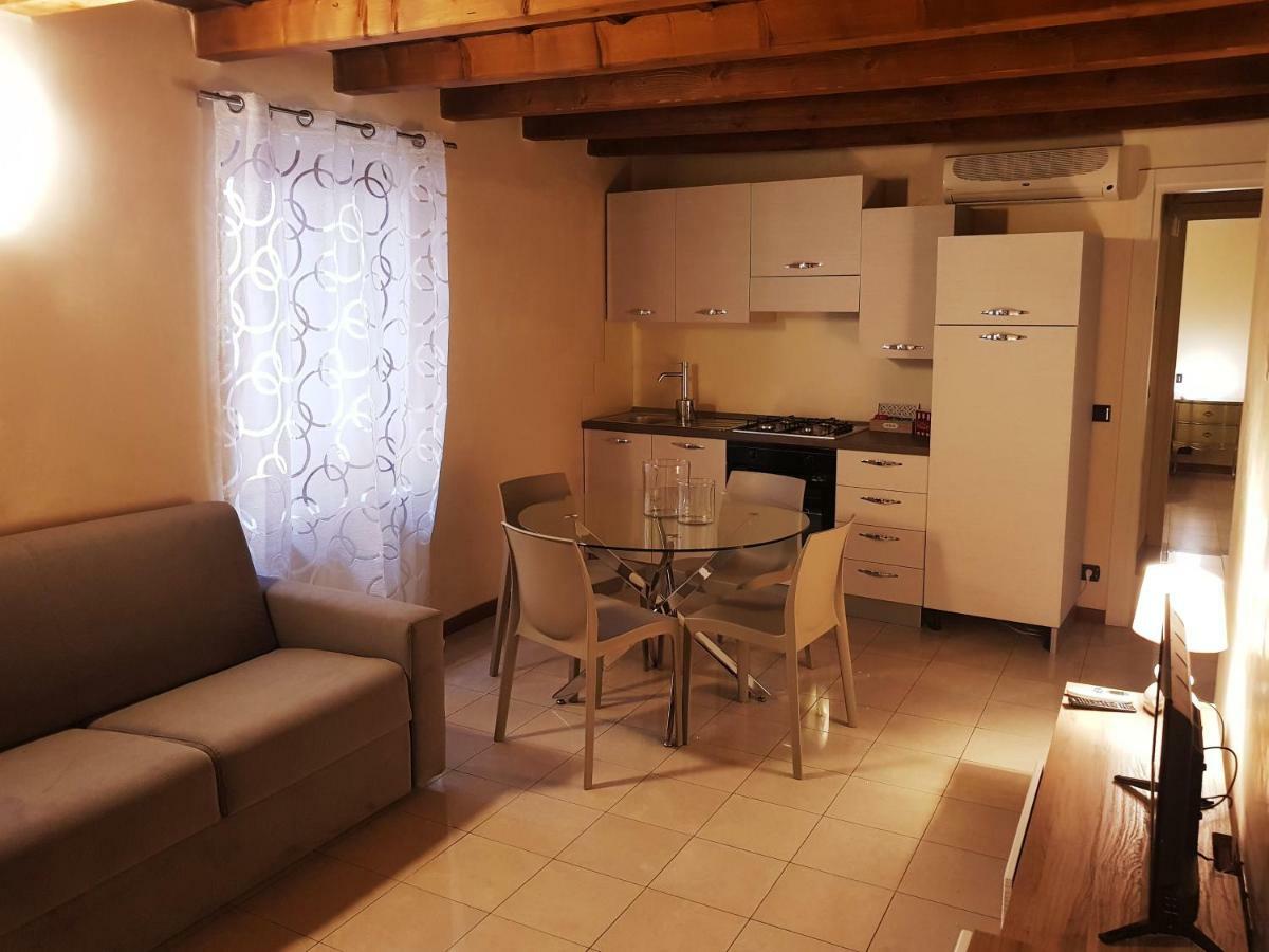 Elly'S House Vila Verona Exterior foto