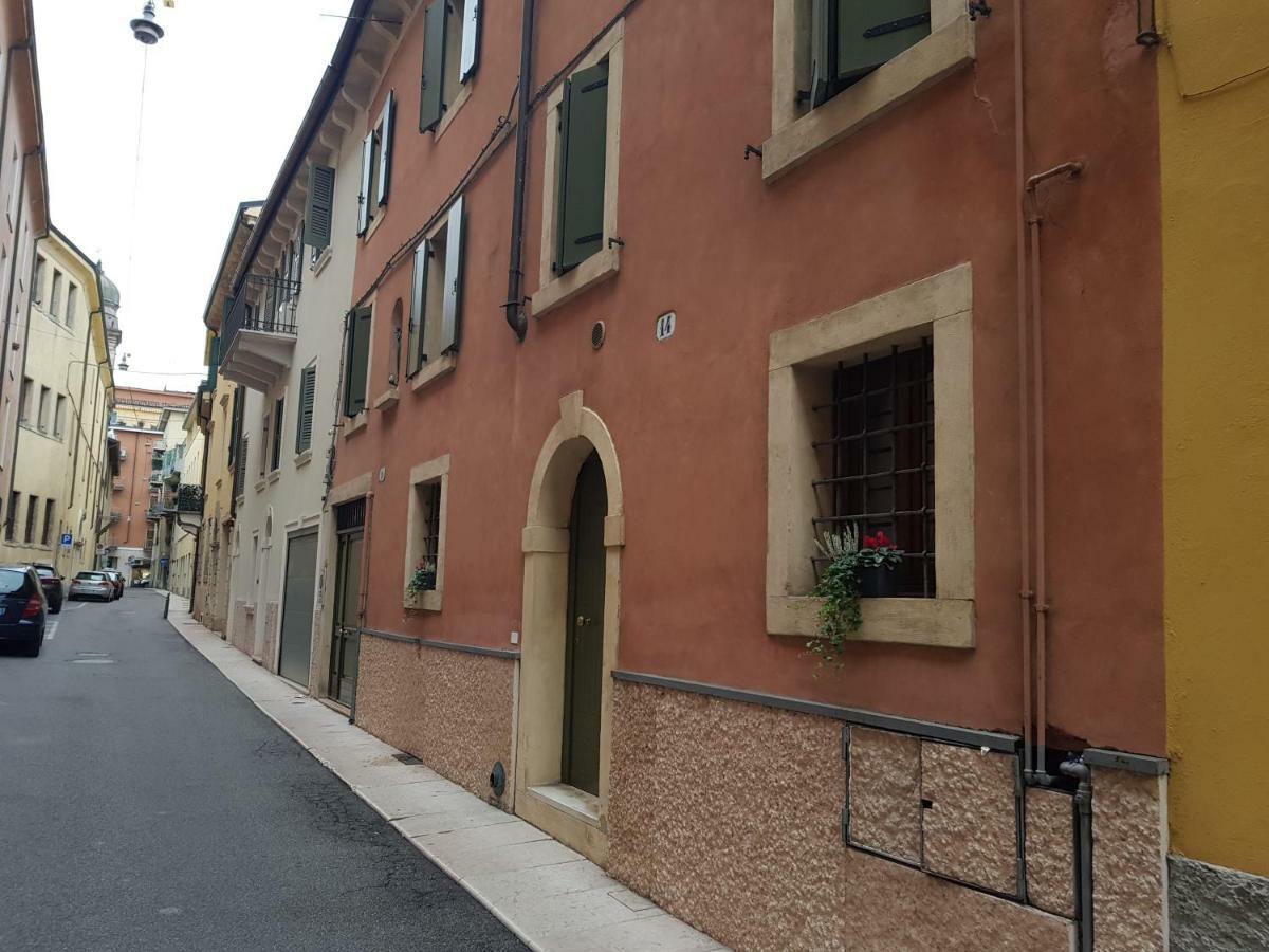 Elly'S House Vila Verona Exterior foto